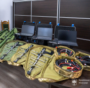 Міський голова Сергій Надал передав три засоби РЕБ для 105-ої окремої бригади ТрО