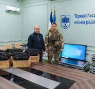 Тернопільська міська рада передала для захисників на передову обладнання на понад 1,6 млн грн
