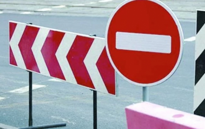 На вулиці Рєпіна у Тернополі частково перекриють рух автотранспорту