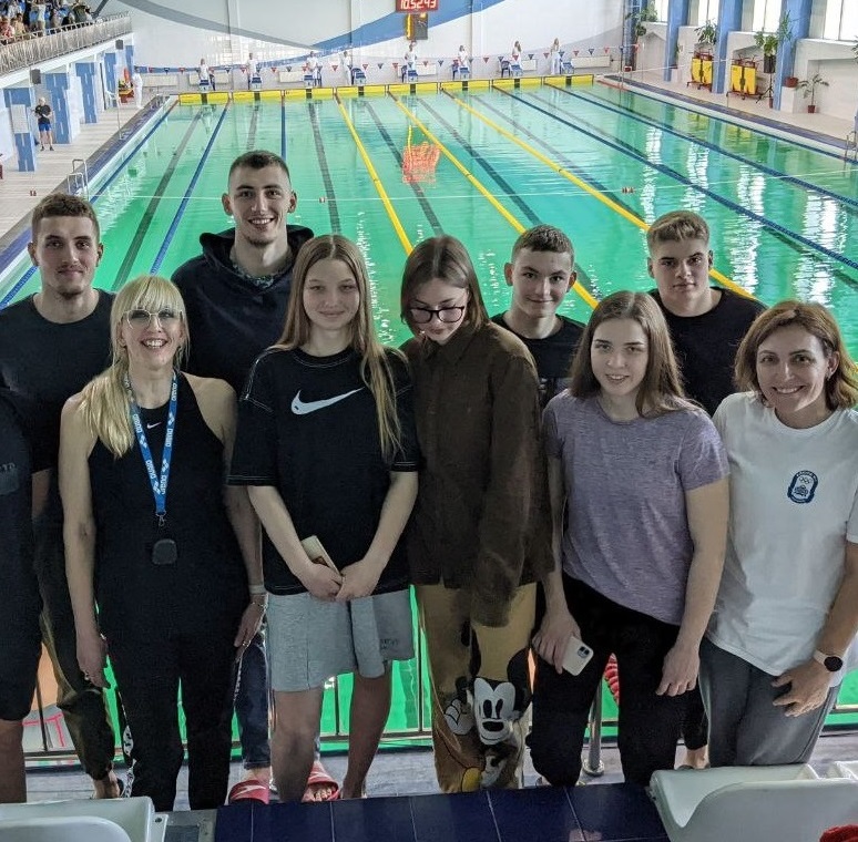 Тернопільська команда увійшла у ТОП - 20 Чемпіонату України з плавання