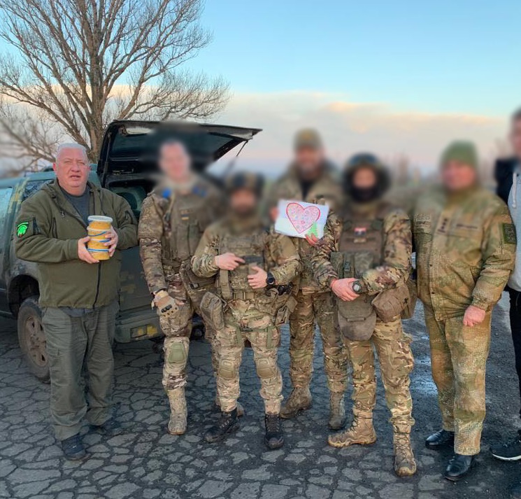 Ще 7 квадрокоптерів передали від Тернополя для військовослужбовців на передову