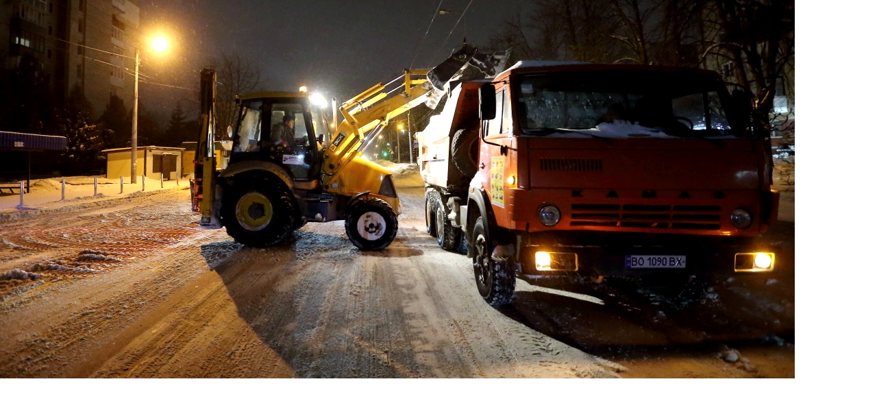 Впродовж ночі з вулиць Тернополя було вивезено приблизно 500 м3 снігу