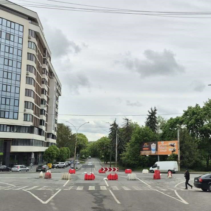 8-10 травня буде частково ускладнений рух транспорту на перехресті вулиць Миру-Дружби