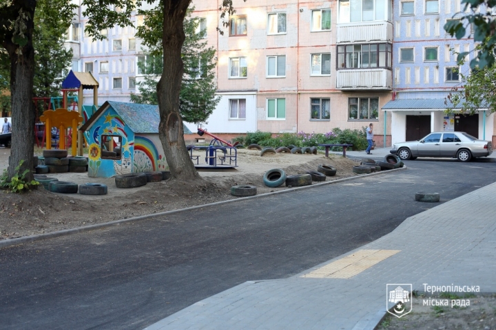 Цього року в Тернополі уже капітально відремонтували 50 дворів та міжквартальних проїздів