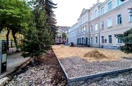 У Тернополі облаштовують «Шкільний дворик імені святої Ядвіги»