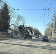 У Тернополі ремонтують дорожнє покриття на трьох вулицях