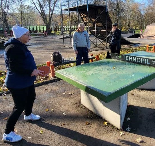Розклад занять на цей тиждень для людей поважного віку у Терцентрі