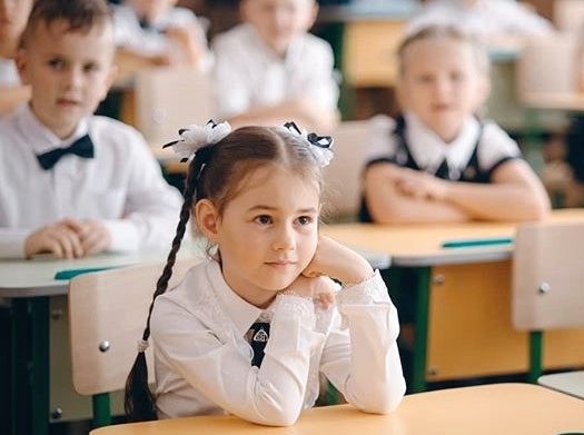У тернопільських школах учням 1-4 класів дозволено відвідувати уроки цілими класами