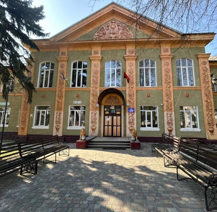 Виконком виділив понад 5,5 млн гривень на придбання засобів та проведення ремонтів у школах та садочках