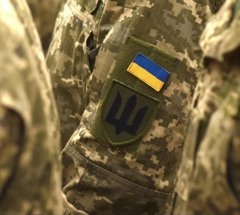Понад 1600 тернопільських захисників вже отримали допомогу на спорядження по 10 000 грн у 2025 році