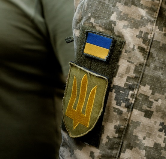 Ще 52 військовослужбовців отримають з бюджету Тернопільської громади по 10 000 гривень на спорядження
