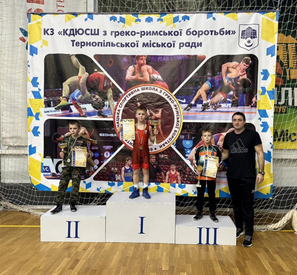 У Тернополі понад 300 спортсменів змагалися за перемогу у турнірі з греко-римської боротьби