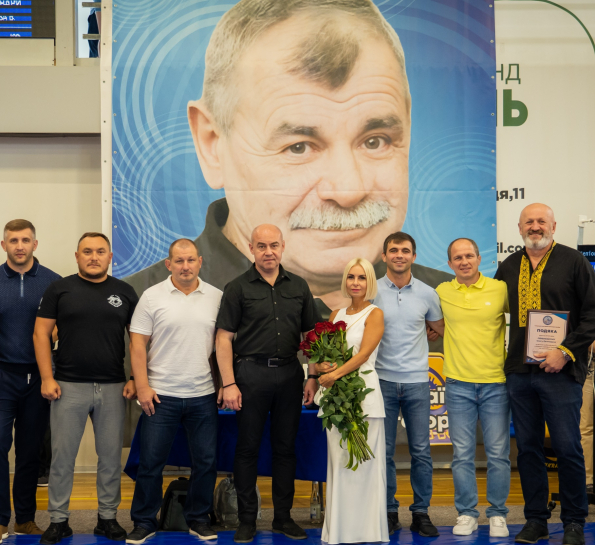 У Тернополі розпочався Всеукраїнський турнір з вільної боротьби «Тернове поле»