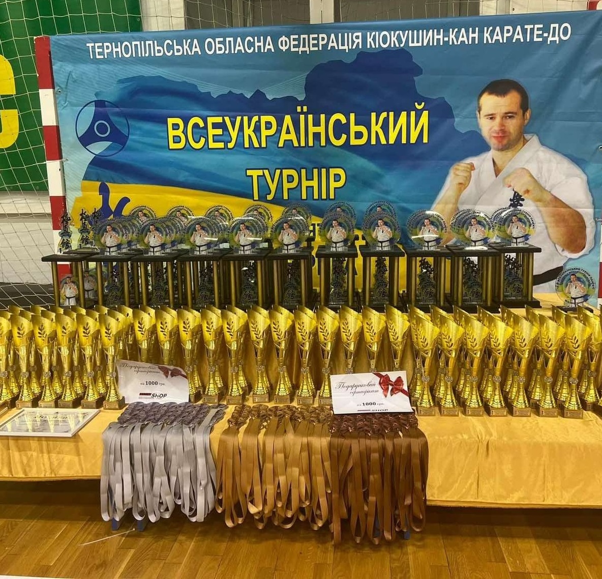 14 медалей здобули тернополяни на Всеукраїнському турнірі пам’яті Віталія Кушнірика з кіокушин-кан карате-до