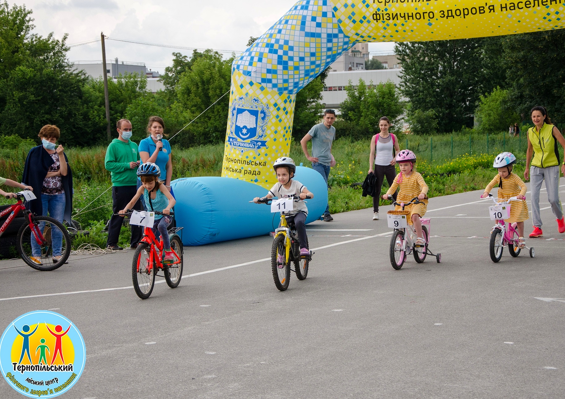 В Тернополі відбулися змагання з велосипедного спорту серед аматорів «Круті віражі»