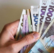 Грошову допомогу отримають ще двоє тернополян, чиї квартири зазнали пошкоджень від ракетної атаки