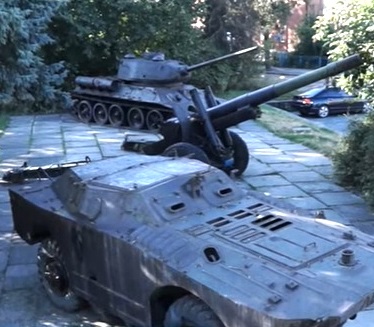Військова техніка, що раніше розміщувалася у Старому парку, відтепер використовуватиметься для потреб наших захисників