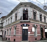 У Тернополі підприємцям необхідно привести у відповідність рекламні вивіски до травня 2023 року