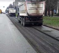 До уваги водіїв! У Тернополі продовжується ремонт дорожнього покриття