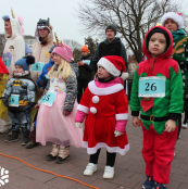 40 учасників взяли участь у костюмованому забігу святих Миколаїв у Тернополі