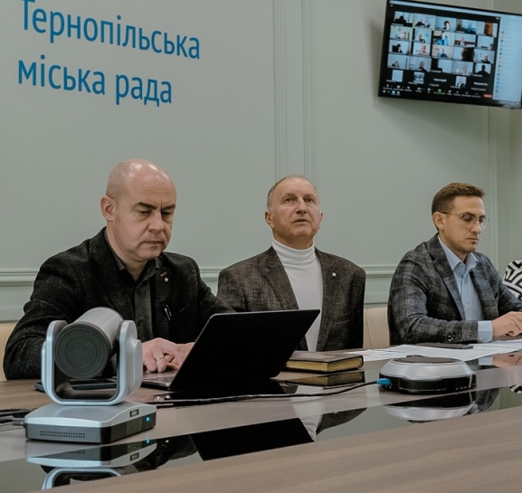 Більше 1500 осіб у Тернопільській громаді хворіє на COVID-19