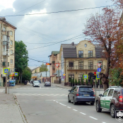 Для зменшення заторів у центрі Тернополя змінили організацію дорожнього руху транспорту на вул. Шопена та Татарській
