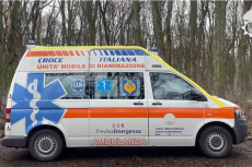 Однин з підрозділів Національної гвардії України використовує автомобіль швидкої допомоги, придбаний за кошти українських та литовських волонтерів